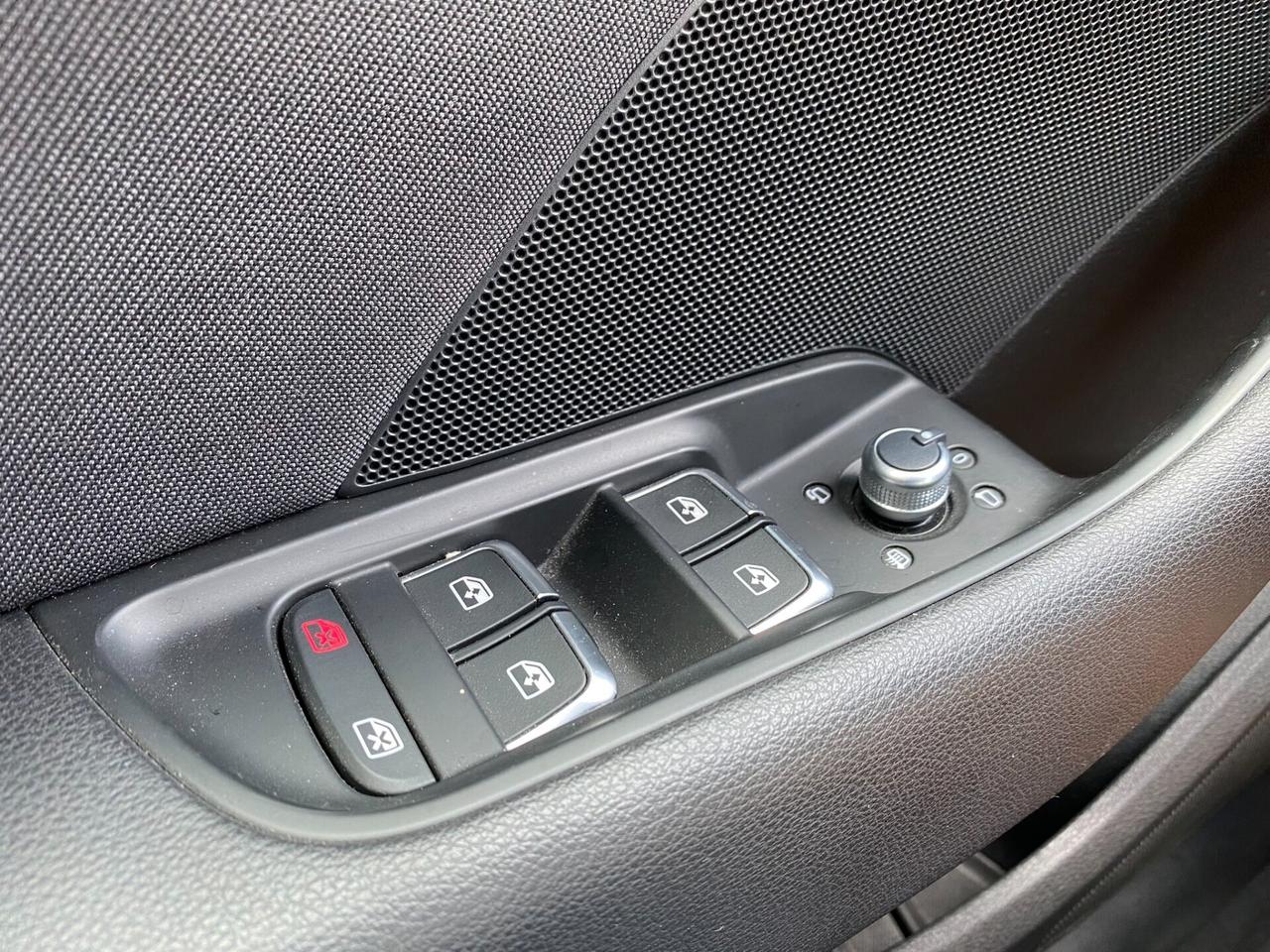 Audi A3 SPB 2.0 TDI S tronic >mini-rate € 146.-
