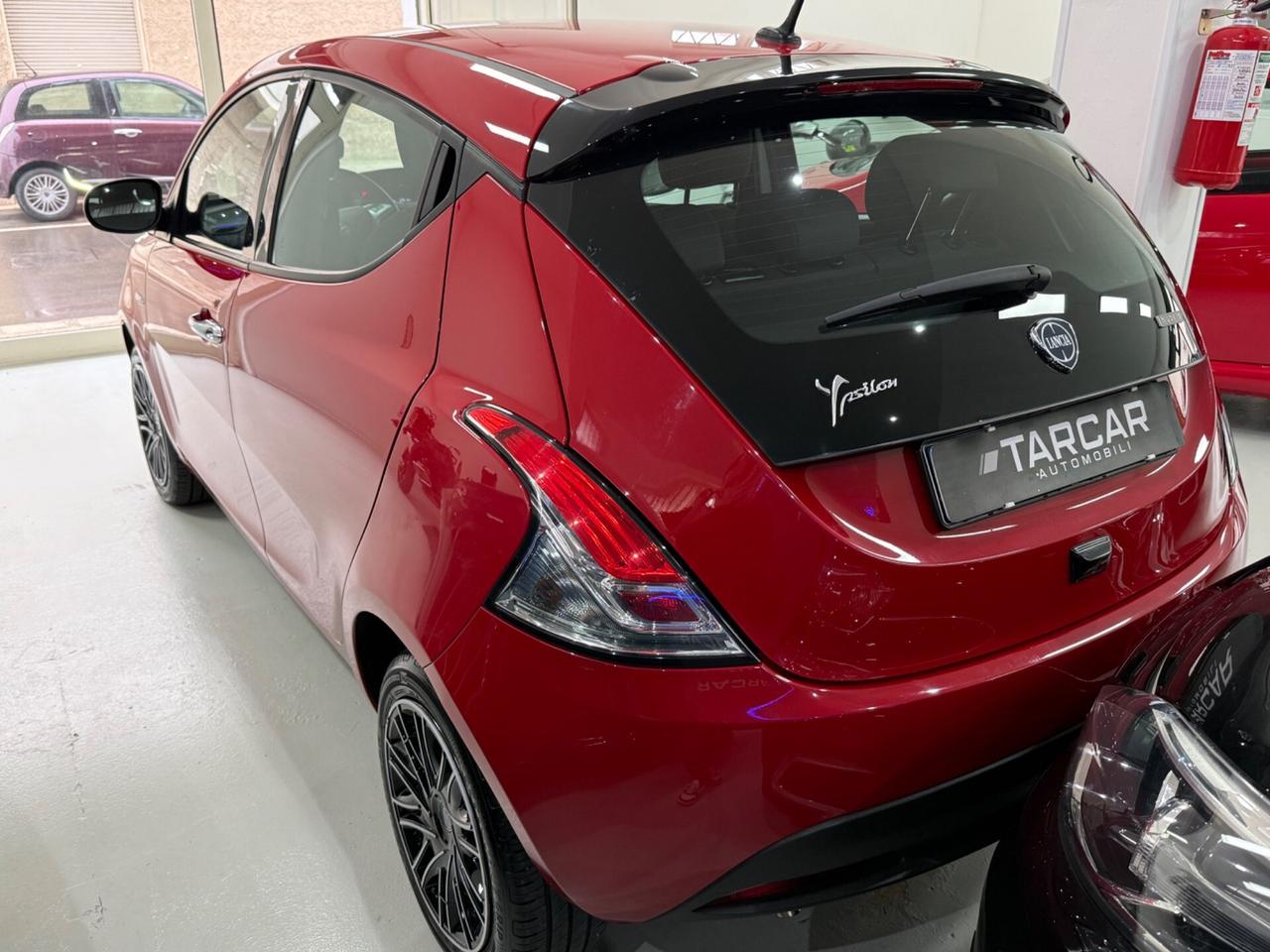 Lancia Ypsilon 1.0 Hybrid Gold *Camera*Carplay