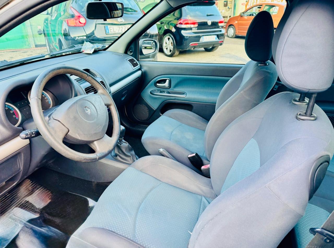 Renault Clio 1.2 3 porte ok neopatentati