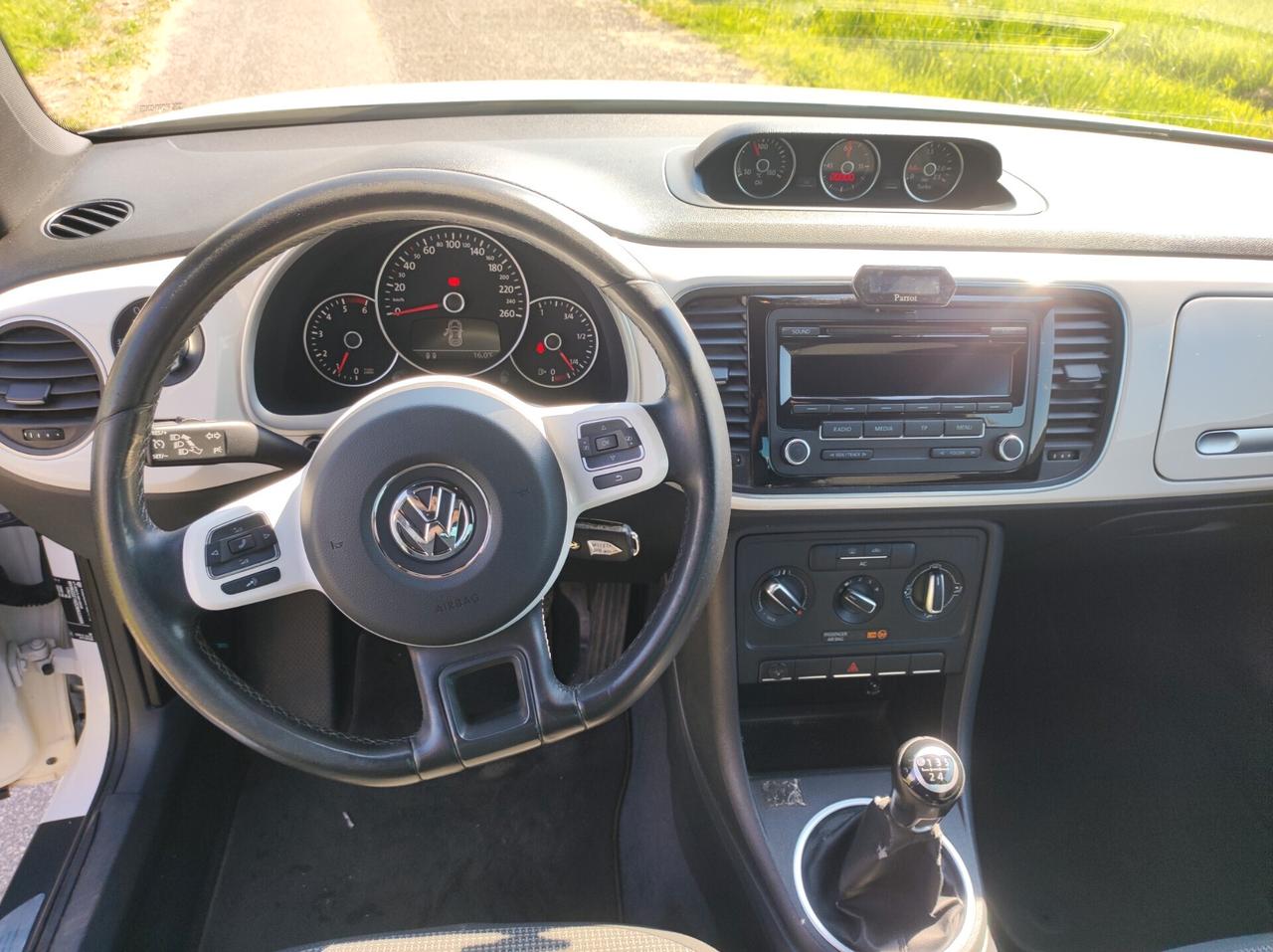 Volkswagen Maggiolino 2.0 TDI Fender Edition