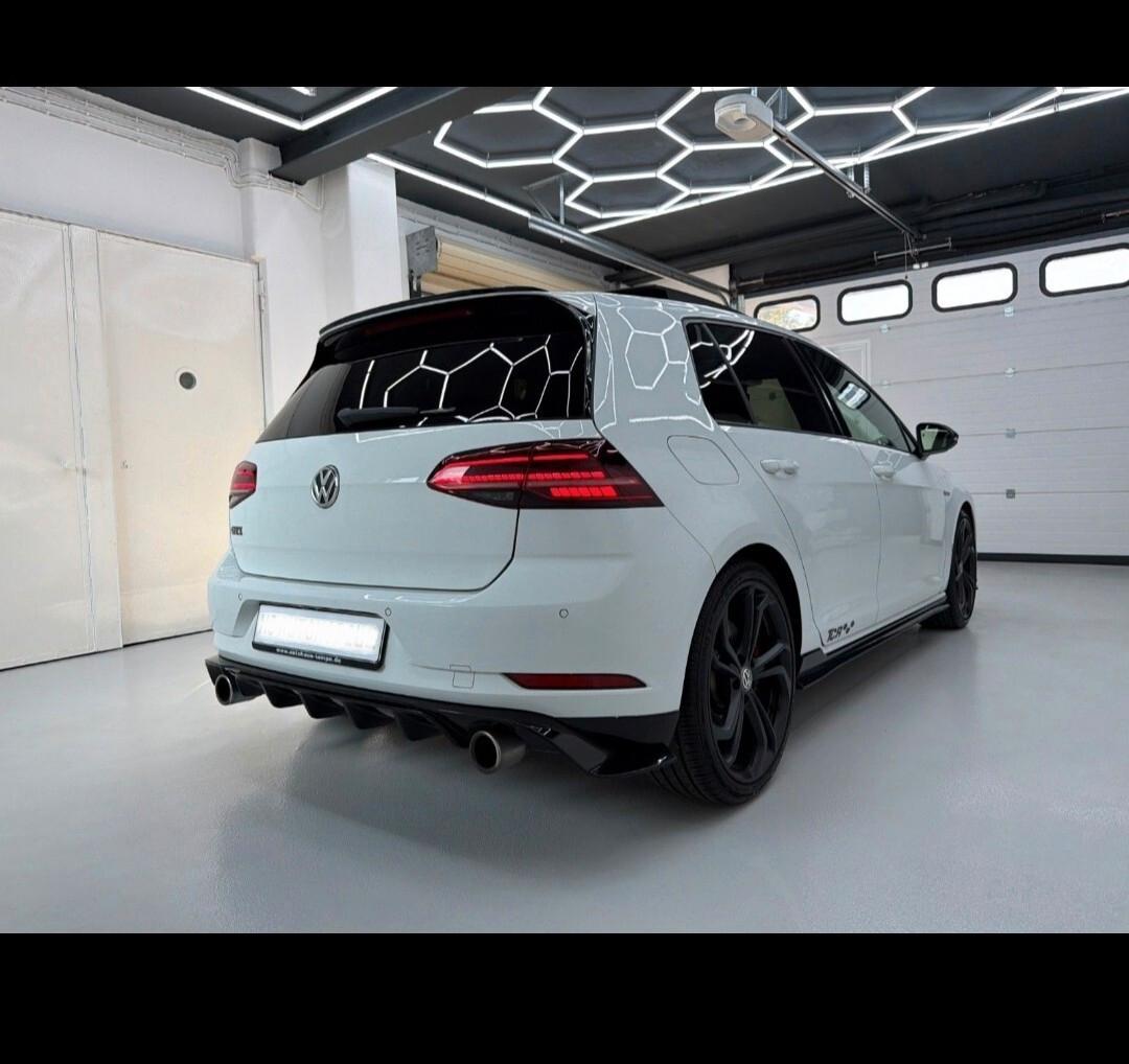 Volkswagen Golf GTI 2.0 TSI TCR DSG