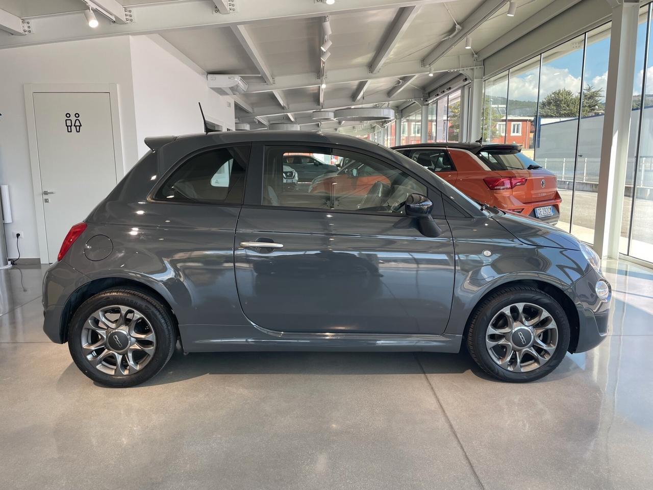 Fiat 500 1.0 Hybrid Connect 70cv *PREZZO REALE*