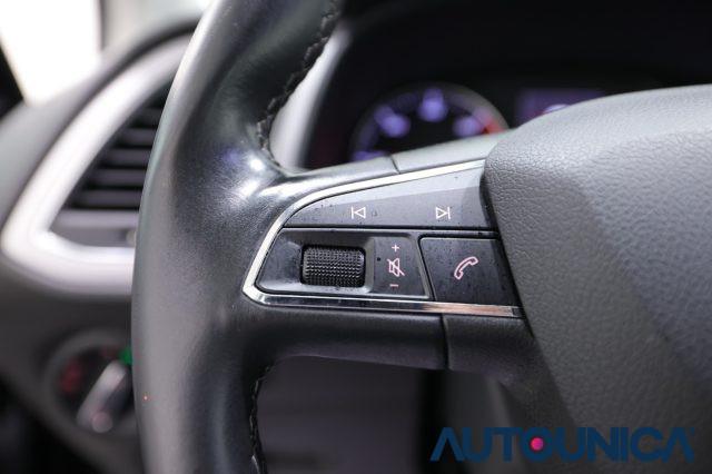 SEAT Leon 1.6 TDI 115 CV 5PORTE STYLE FARI LED NEOPATENTATI