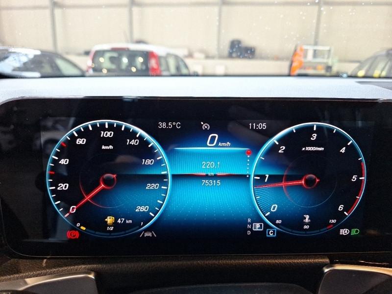 MERCEDES-BENZ GLB 200 d Automatic Sport Plus