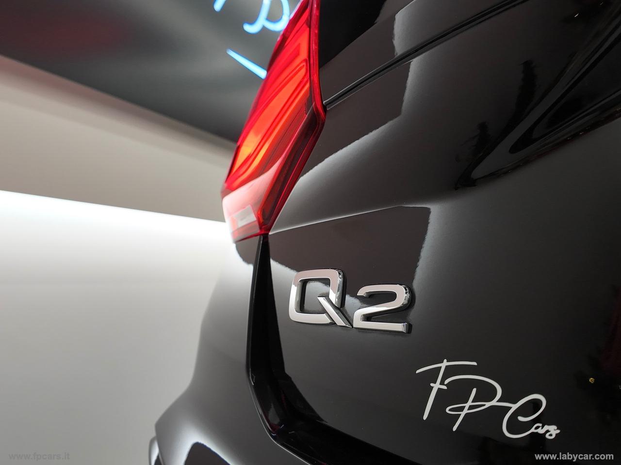 AUDI Q2 35 TDI quattro S tr. Identity Black