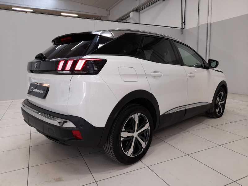 PEUGEOT 3008 BlueHDi 130 EAT8 S&S Allure