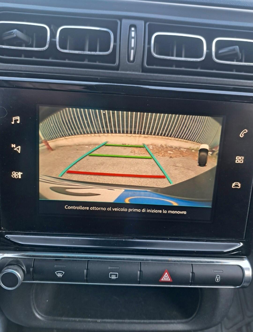 Citroen C3 PureTech 82 GPL Shine