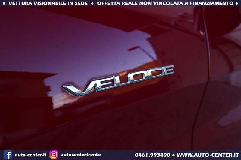 Alfa Romeo Giulia 2.0 Turbo 280CV AT8 AWD Q4 Veloce