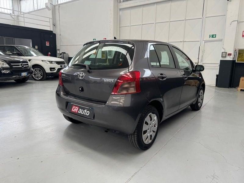 Toyota Yaris Yaris 5p 1.3 Sol