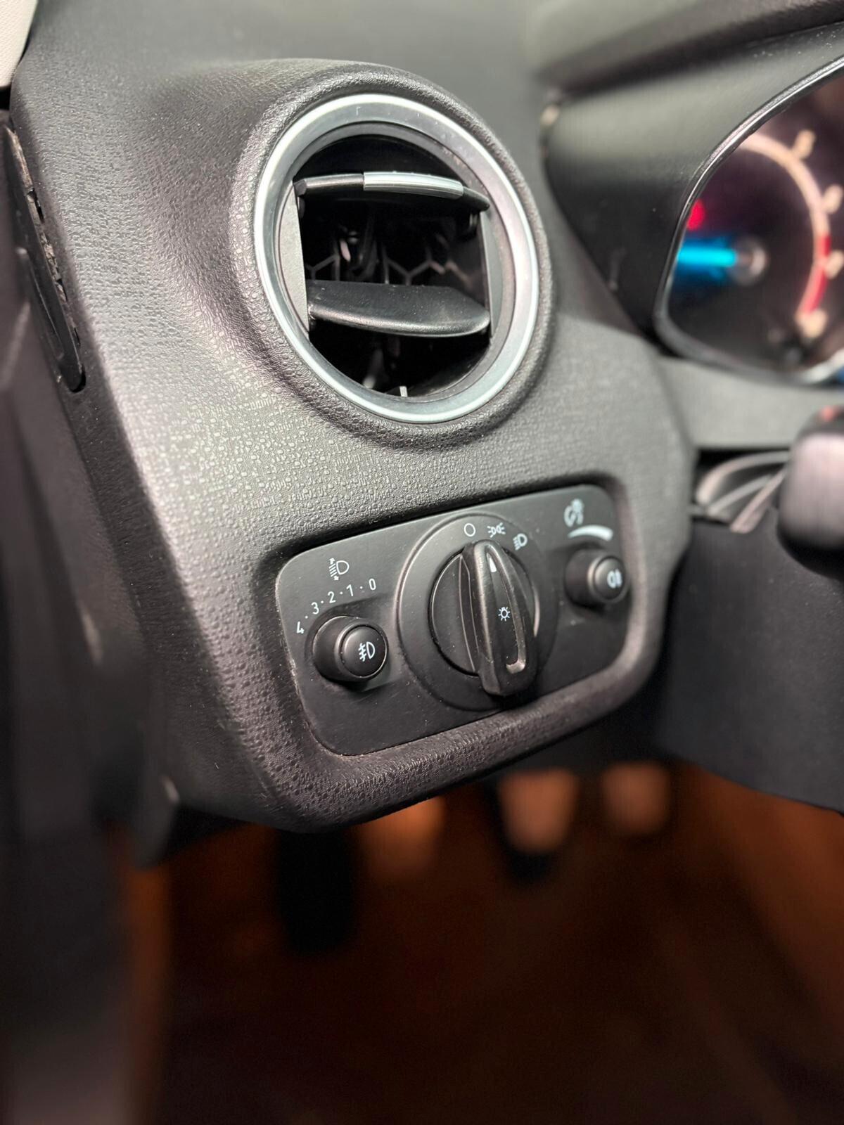 Ford Fiesta 1.4 5 porte Bz.- GPL Business