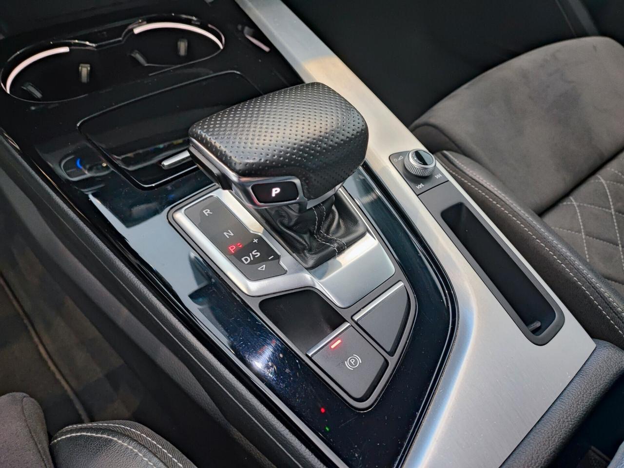 Audi A4 35 TDI S tronic line edition