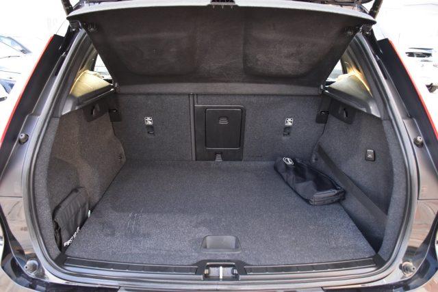 VOLVO XC40 D3 Geartronic Business Plus