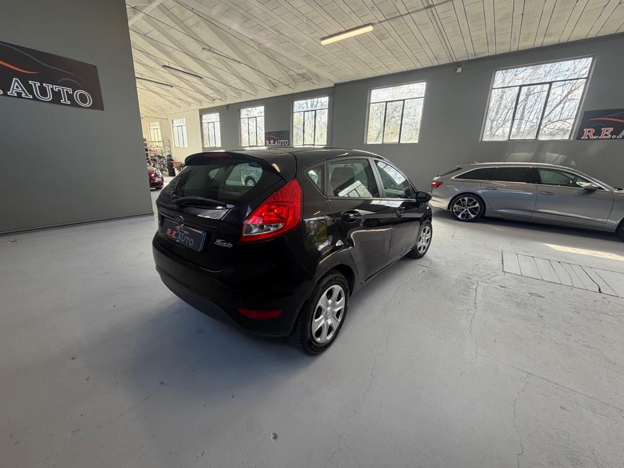 Ford Fiesta 1.4 TDCi 5p. Titanium