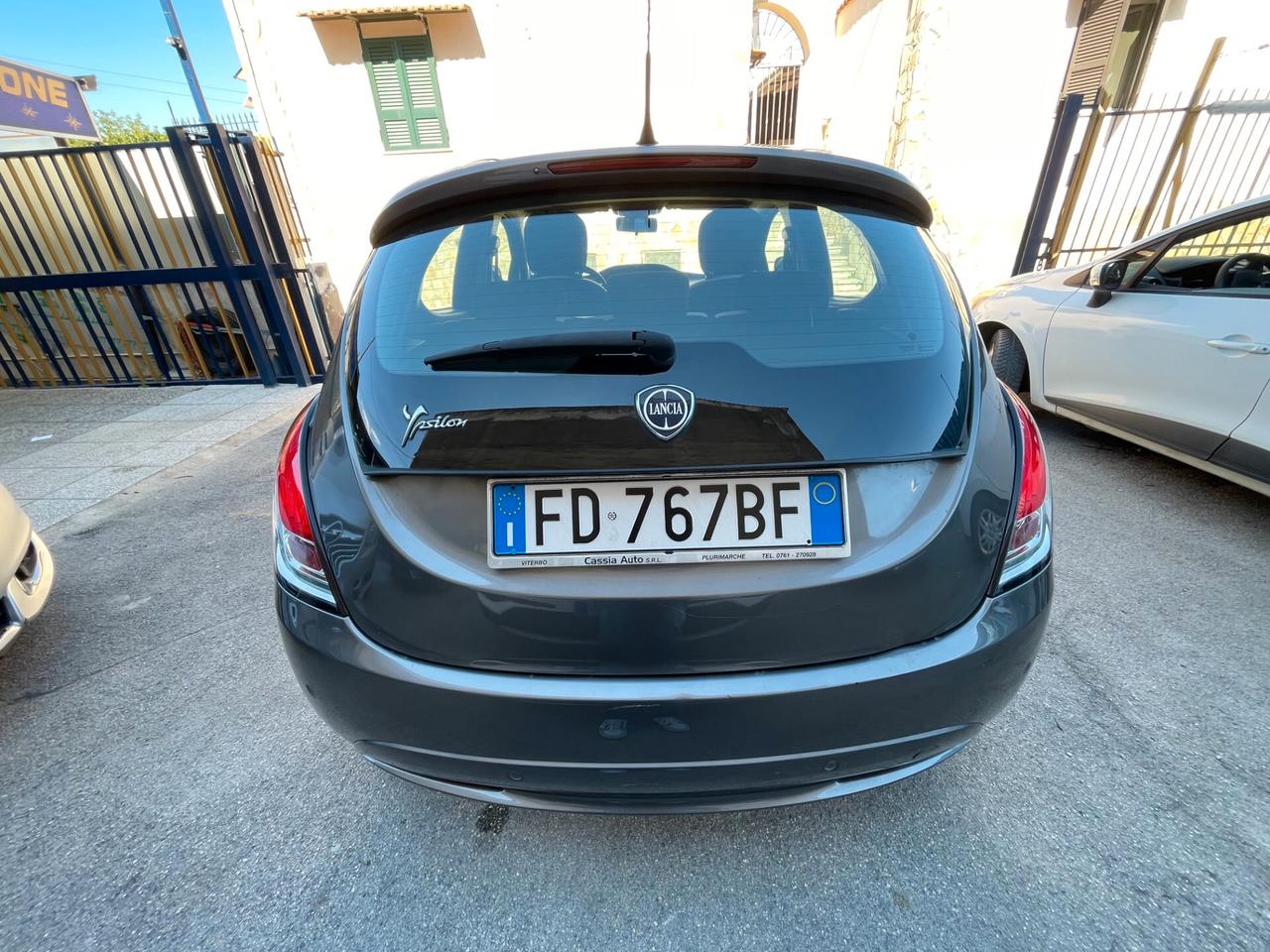 Lancia Ypsilon 1.2 69 CV 5 porte GPL Ecochic Gold
