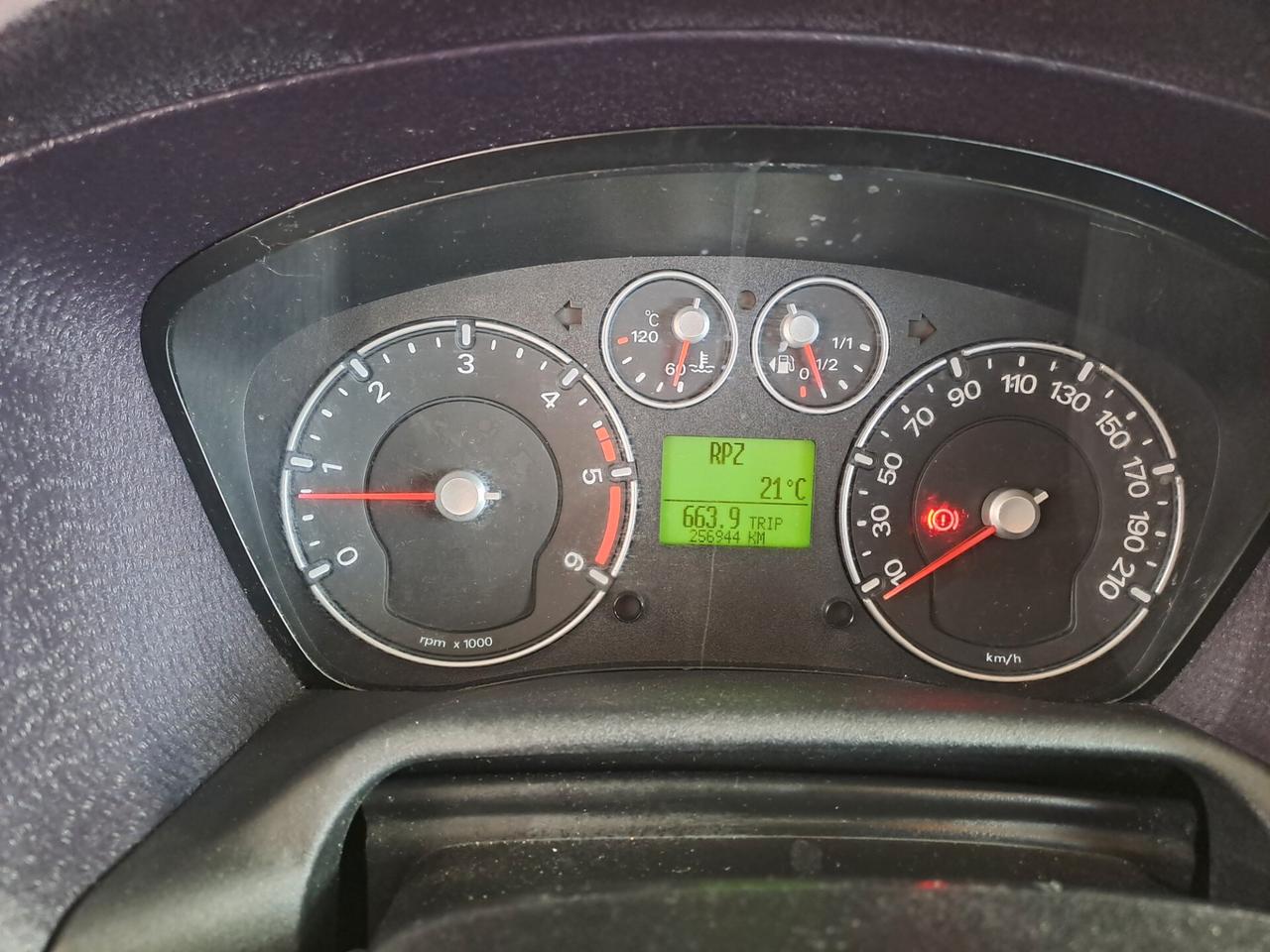 Ford Fusion 1.6 TDCi 90cv