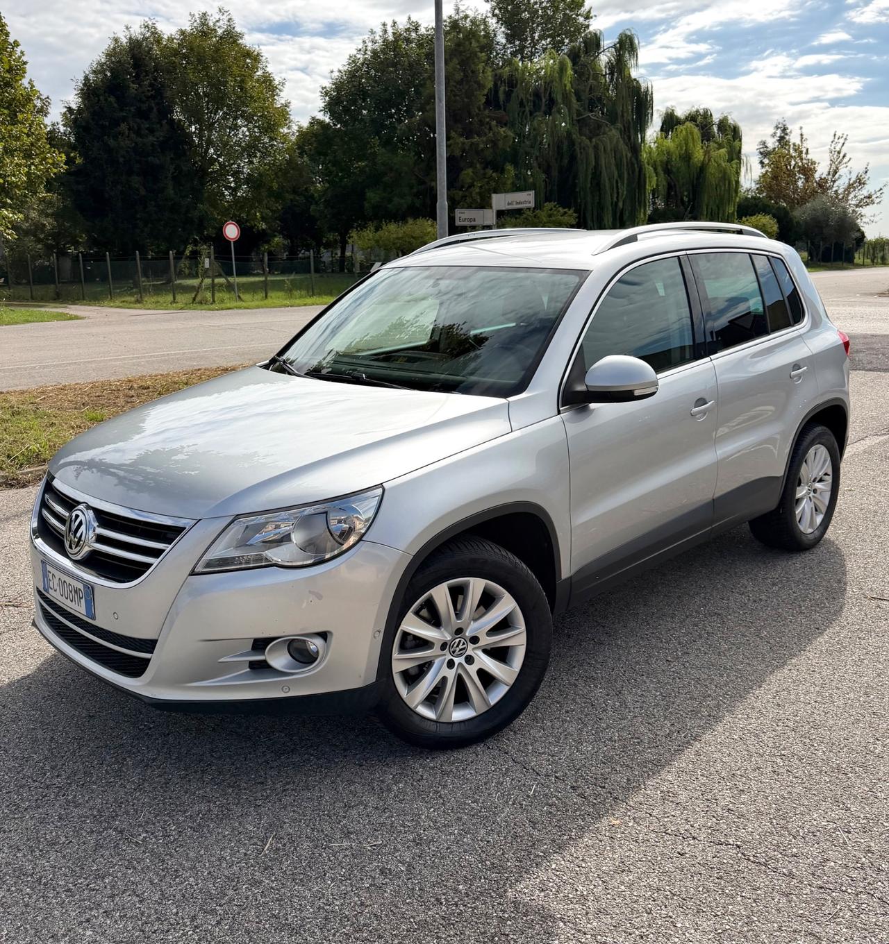 Volkswagen Tiguan 2.0 TDI DPF 4MOTION Sport & Style