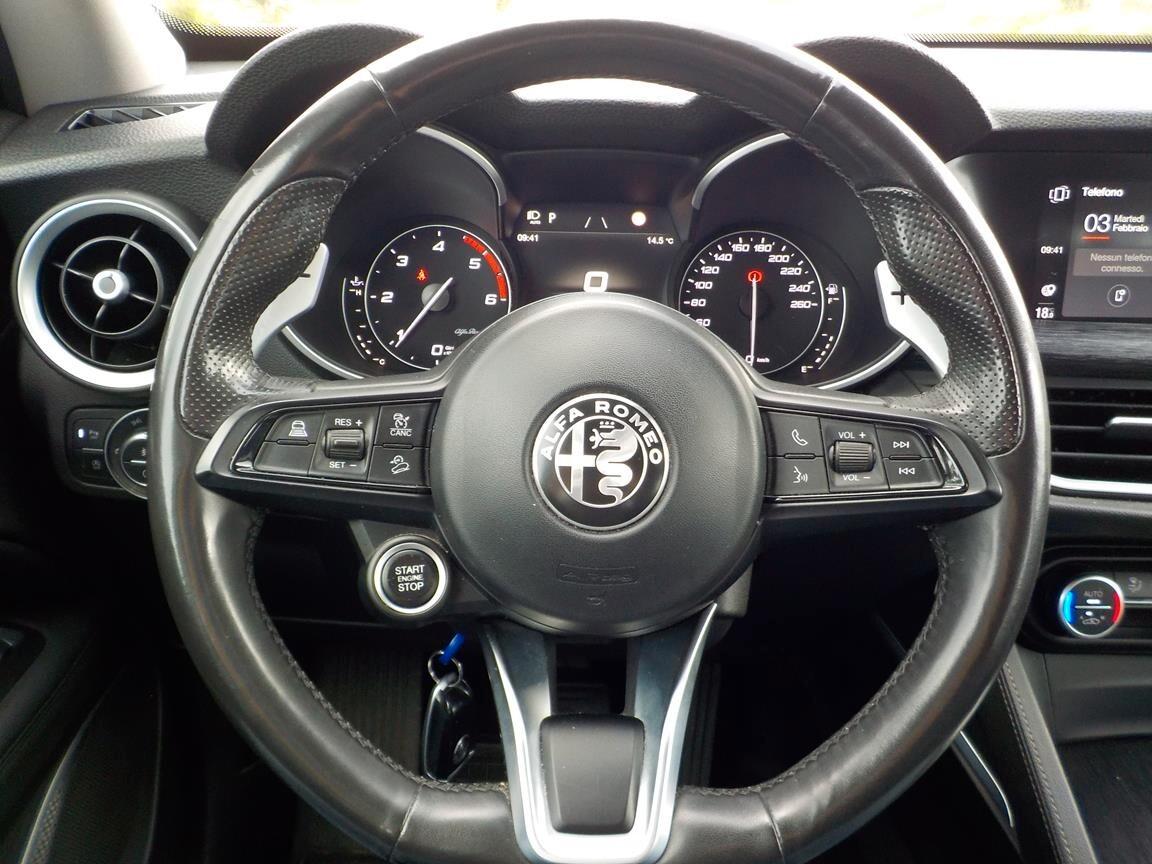 Alfa Romeo Stelvio 2.2 Turbodiesel 190 CV AT8 Q4 Business