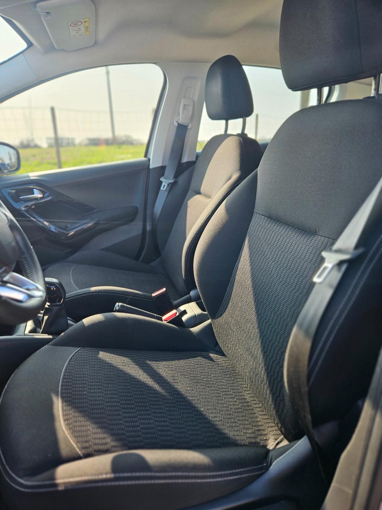 Peugeot 208 1.4 VTi 95 CV 5p. GPL Allure