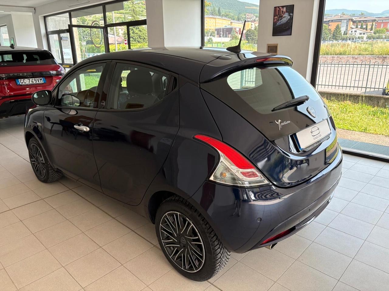 Lancia Ypsilon LANCIA YPSILON 1.0 HYBRID GOLD S