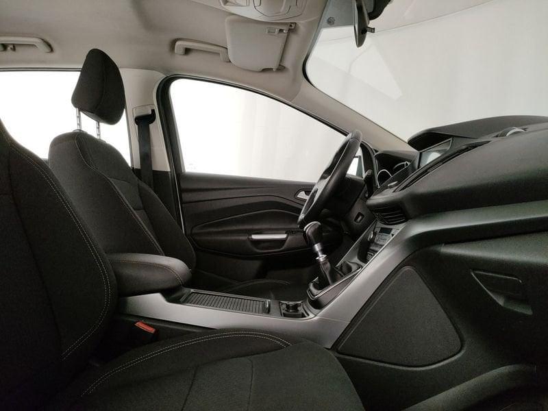 Ford Kuga 1.5 tdci Business s&s 2wd 120cv
