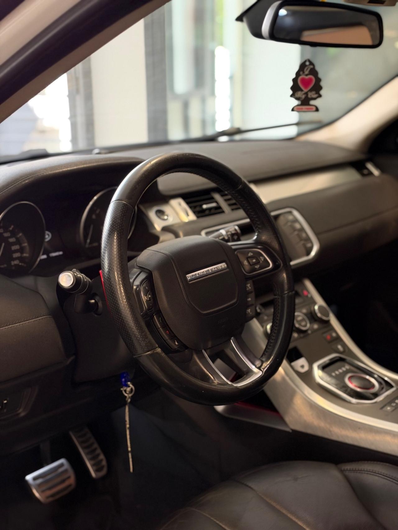 Land Rover Range Evoque 2.2 TD4 5p. Pure Tech Pack