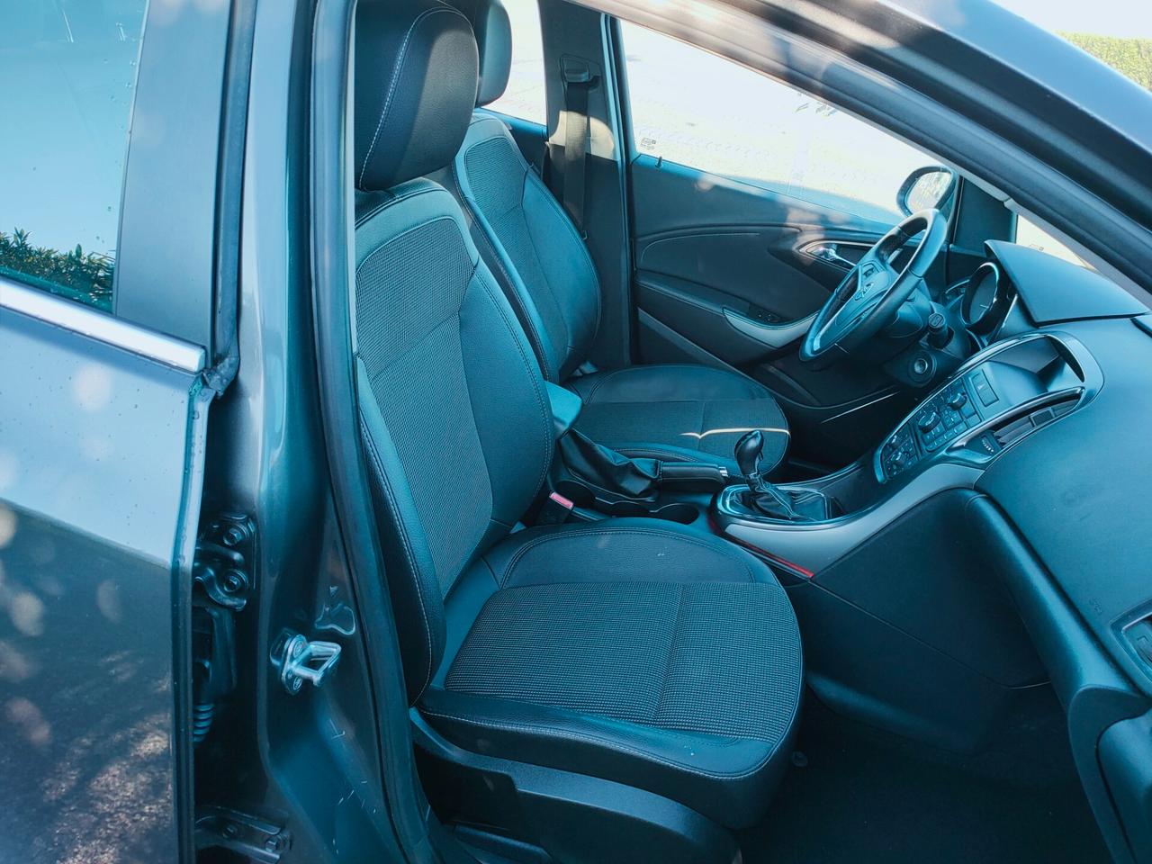 Opel Astra 1.7 CDTI 130CV S&S 5 porte Cosmo