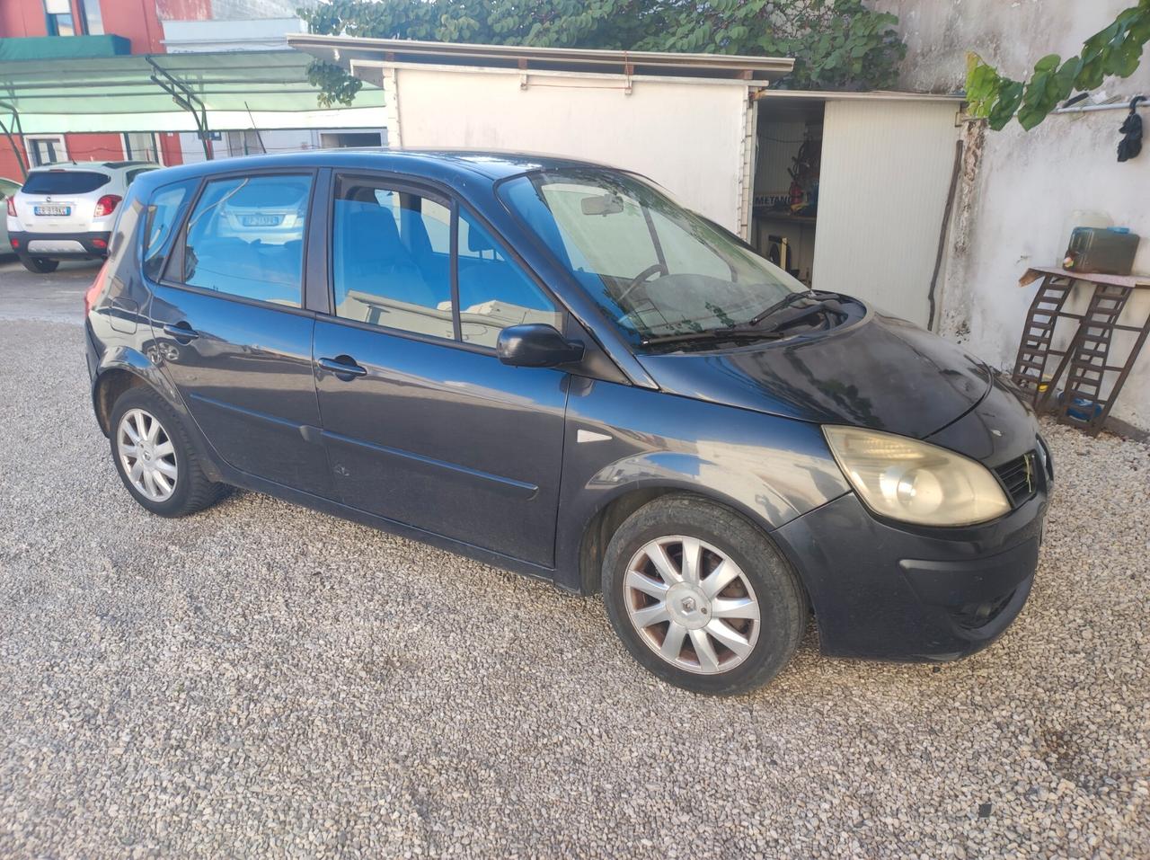 Renault Scenic Scénic 1.5 dCi/105CV Dynamique