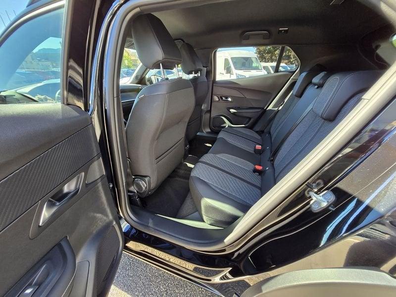 Peugeot 2008 PureTech 130 S&S EAT8 Allure