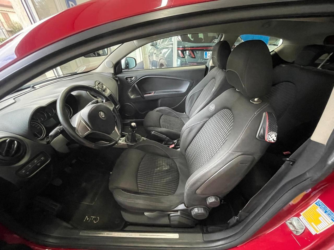 Alfa Romeo MiTo 1.4 T 135 CV GPL Distinctive Sport Pack