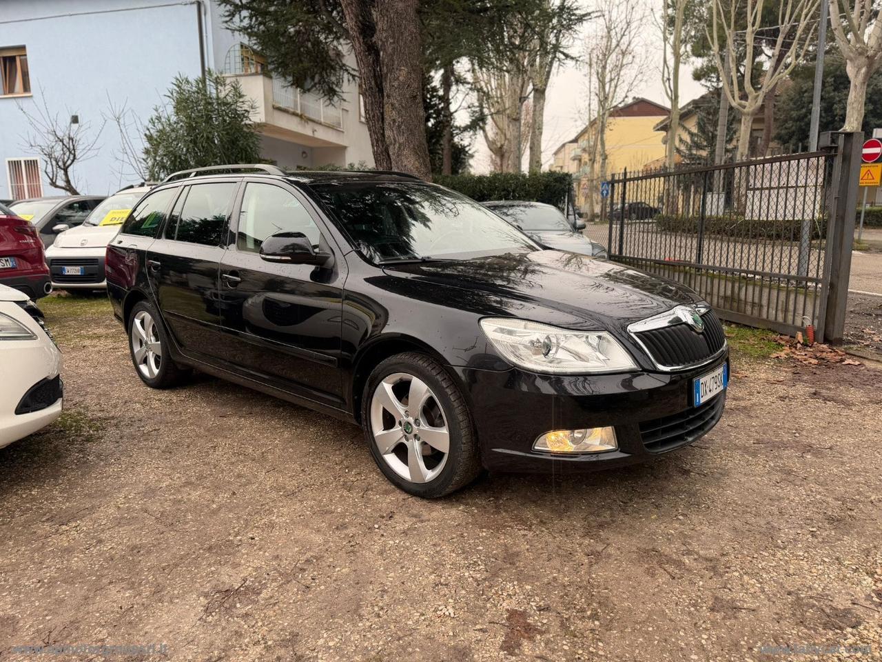 SKODA Octavia 2.0 TDI FAP Wagon Elegance