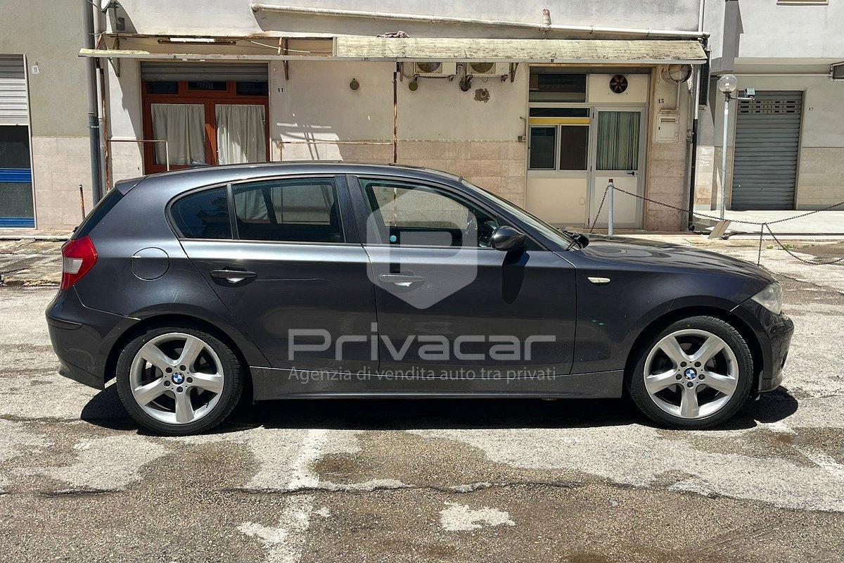 BMW 118d cat 5 porte Attiva