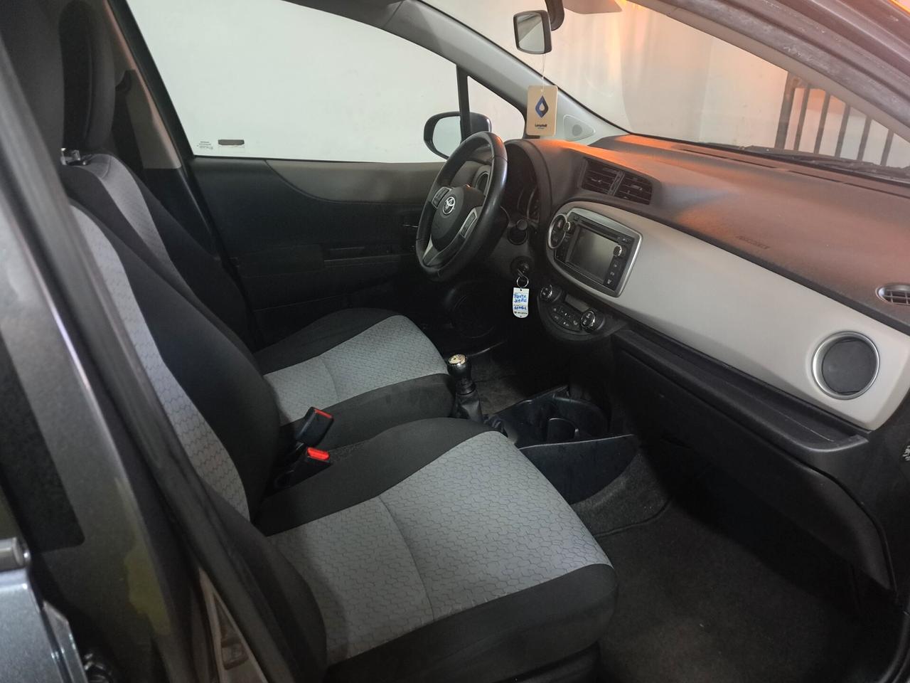 Toyota Yaris 1.0 ben unico prop 2013