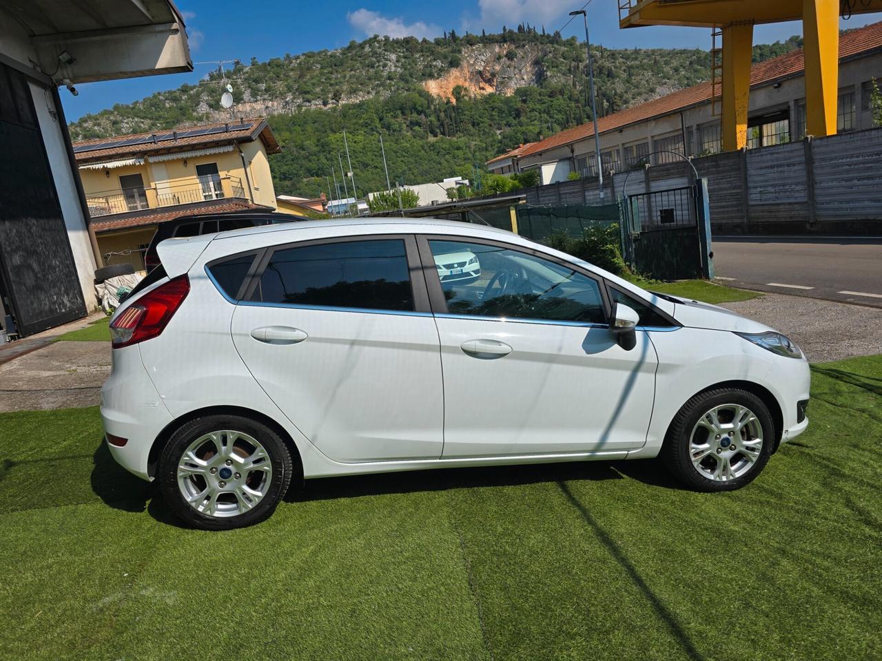 Ford Fiesta 1.5 TDCi 75CV EURO6 NEOP 2017