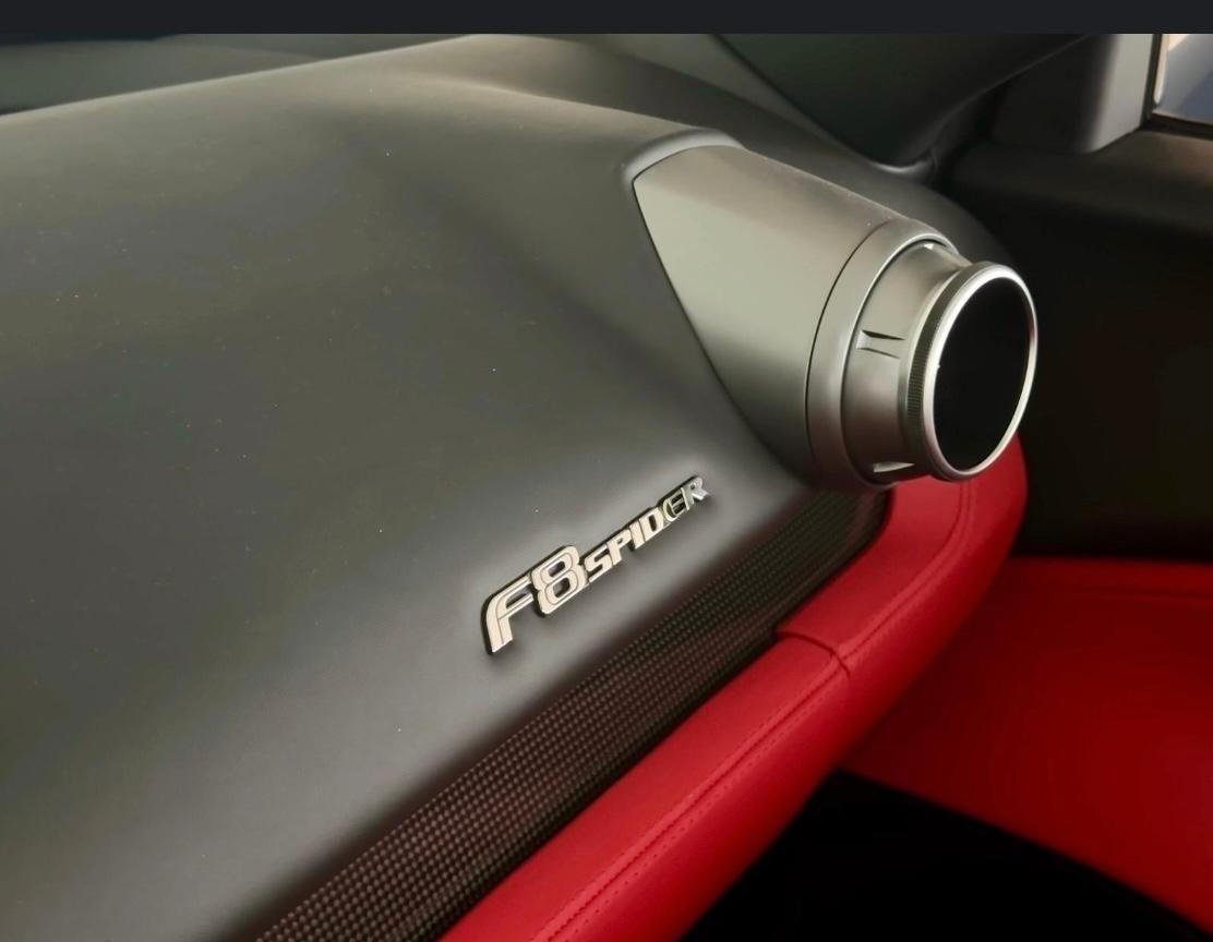 Ferrari F8 Spider