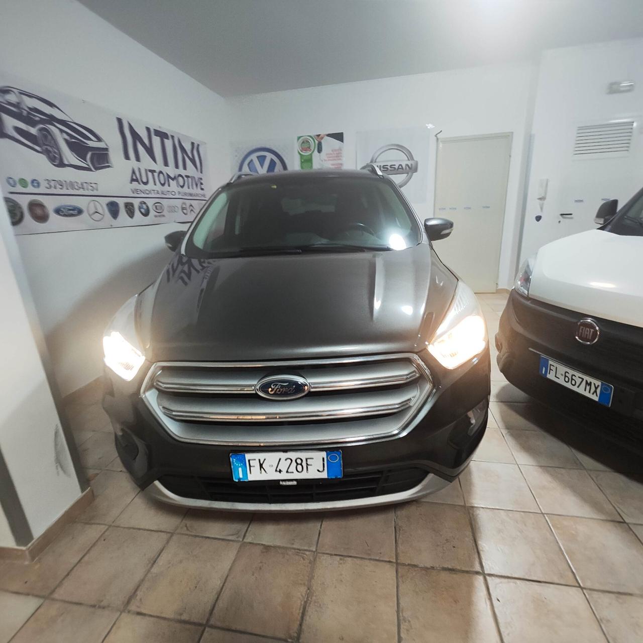 Ford Kuga 1.5 TDCI 120 CV S&S 2WD Powershift Business 12 mesi di garanzia