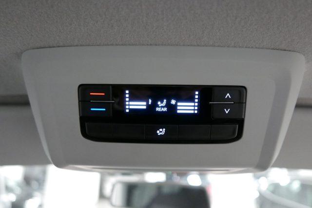 VOLKSWAGEN Transporter 2.0 TDI 150CV DSG PC Kombi 9 posti + IVA