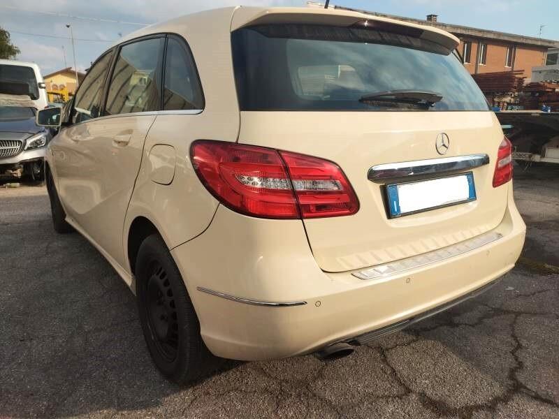 Mercedes-benz B 180 CDI BlueEFFICIENCY Executive