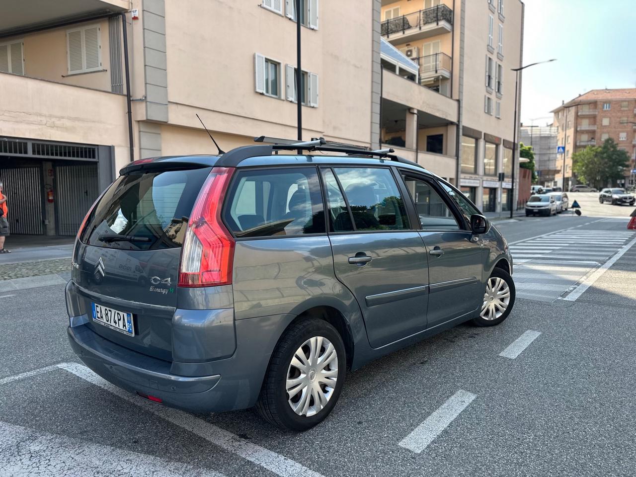 Citroen Grand C4 Picasso c 4 gran 1.8 metano 5 posti
