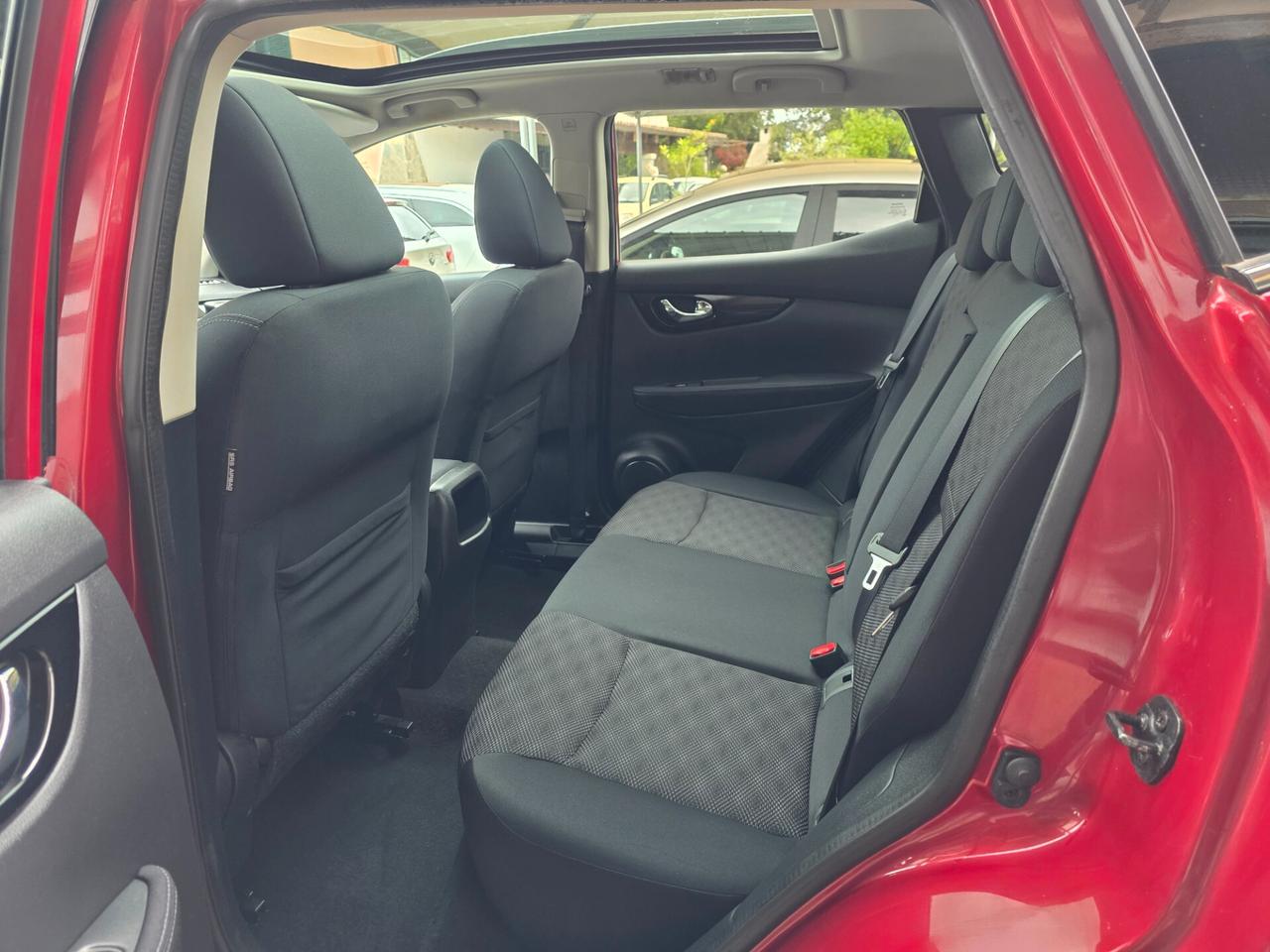 Nissan Qashqai 1.5 dCi 360