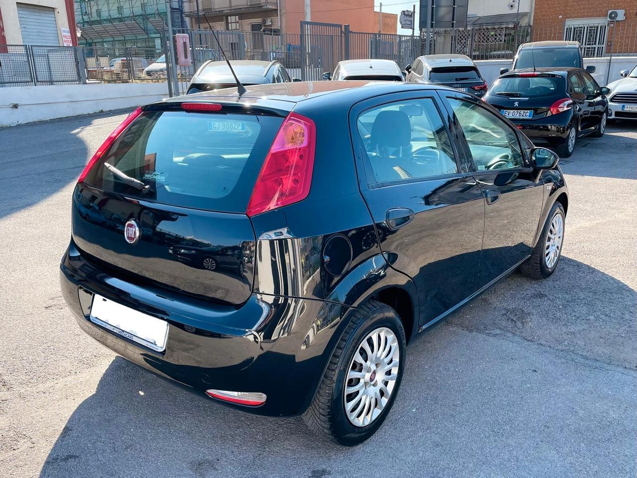 Fiat Punto 1.2 8V 5 porte Street