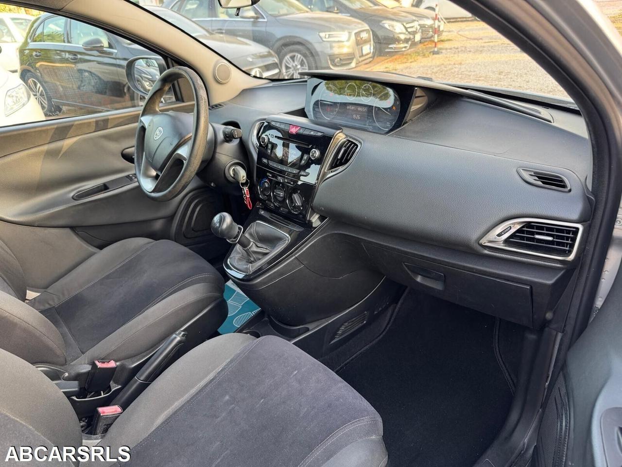 LANCIA - Ypsilon - 1.2 69 CV 5p. GPL - NEOPATENTATI - FINANZIABILE - PERMUTE