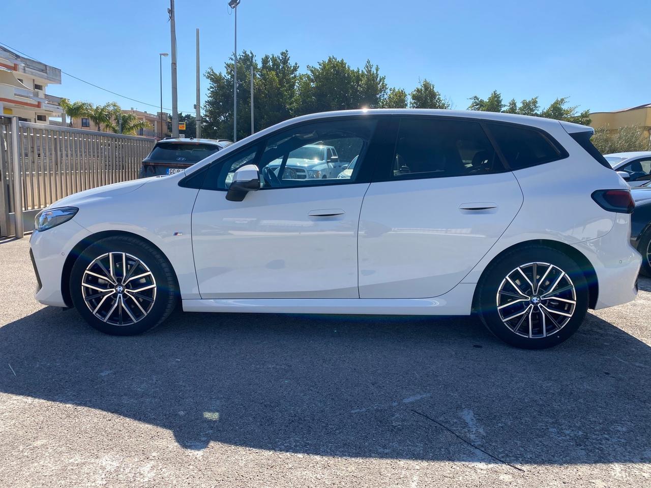 Bmw 2er Active Tourer 218d Active Tourer Msport