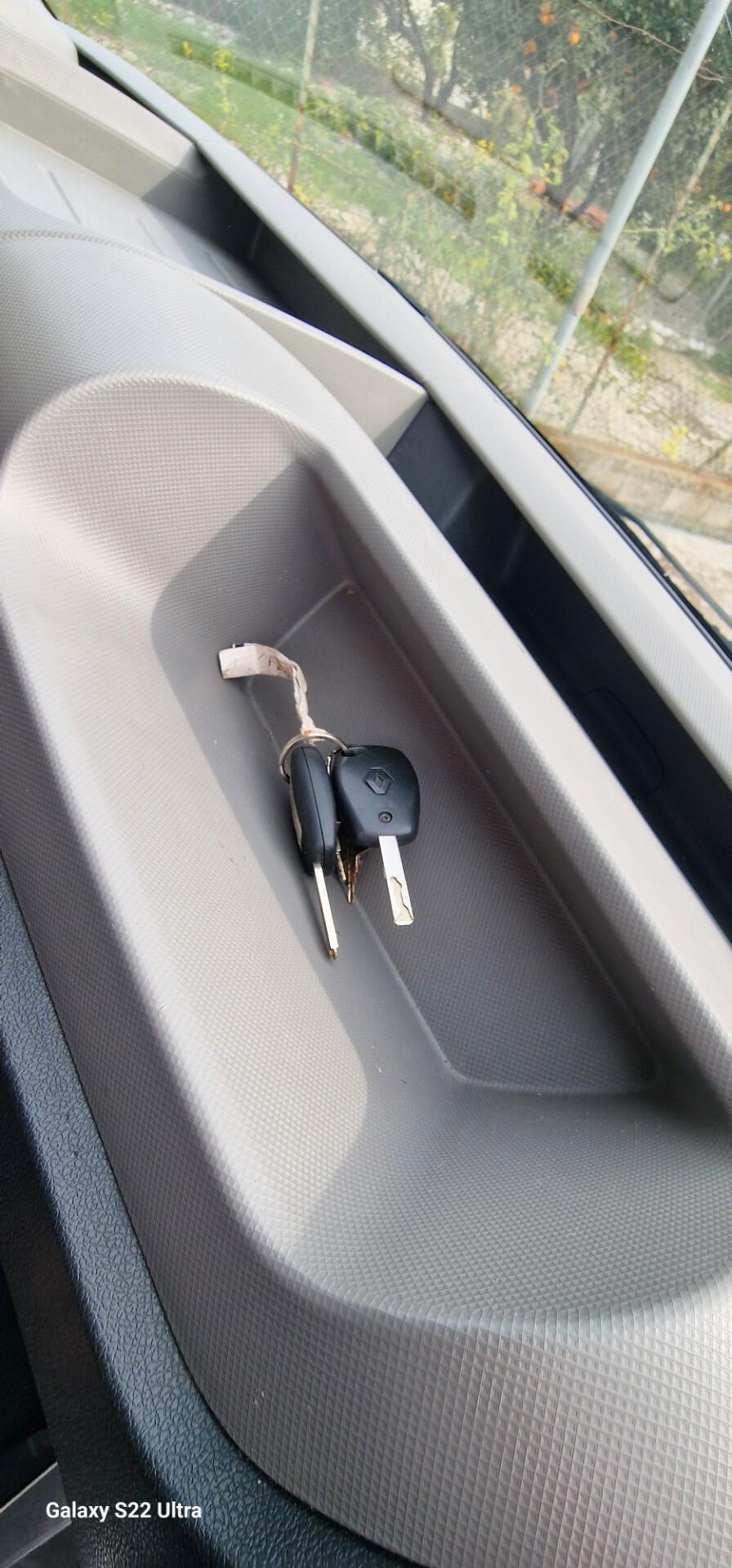 Renault Master T35 2.3 dCi/130 ISOTERMICO