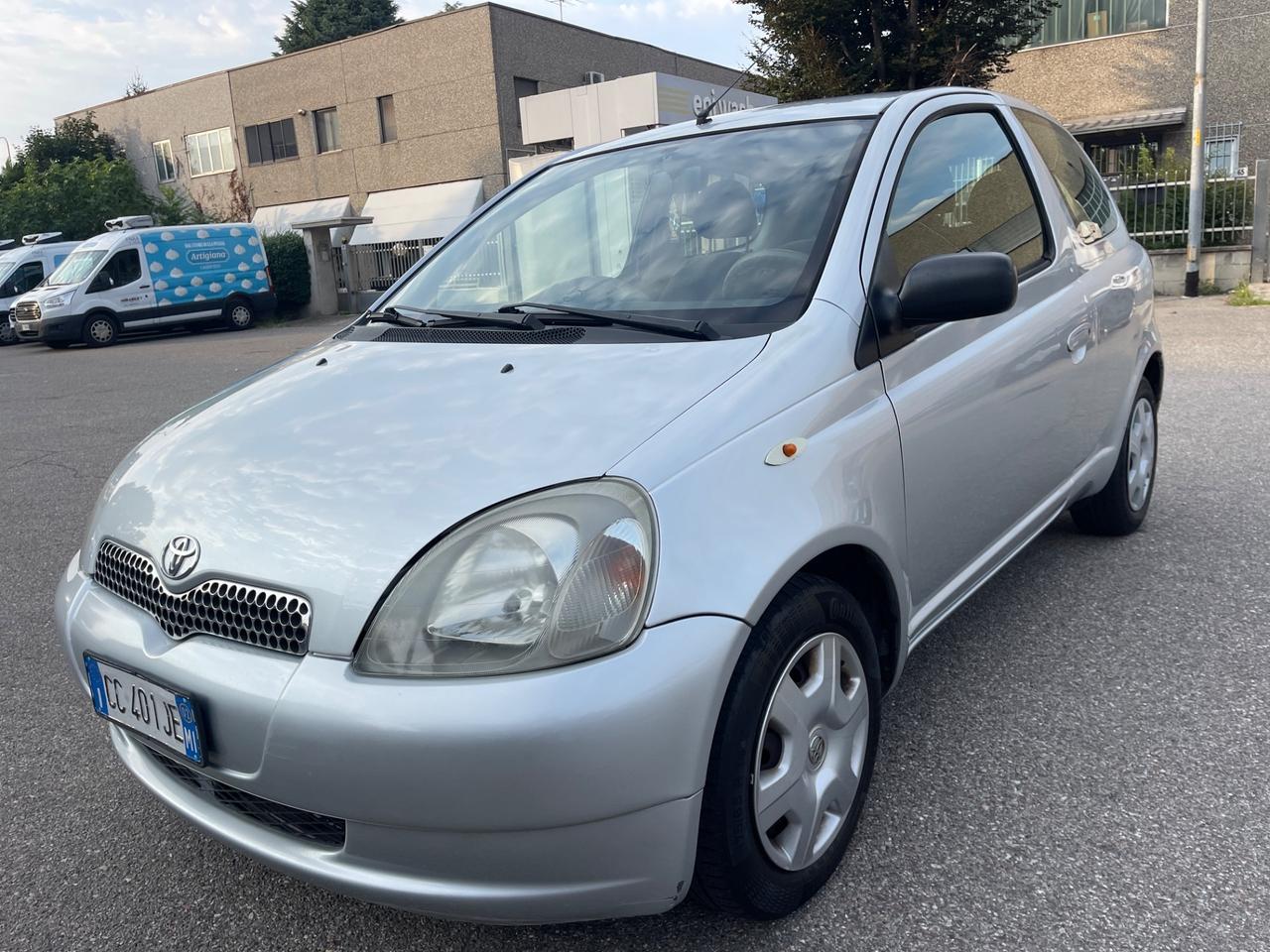 Toyota Yaris 1.0i 16V benzina clima funzionate