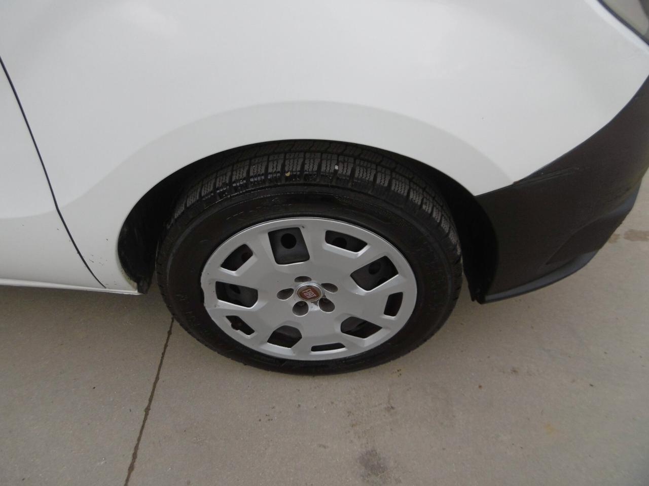 Fiat DOBLO' MAXI 1.3 Mjet 95cv ISOTERMICO > solo 39500 Km