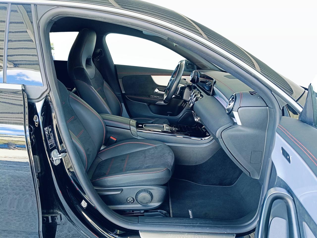 Mercedes-Benz CLA Sh.Brake - X118 2023 - CLA Shooting Brake 200 d AMG Line Advanced Plus auto