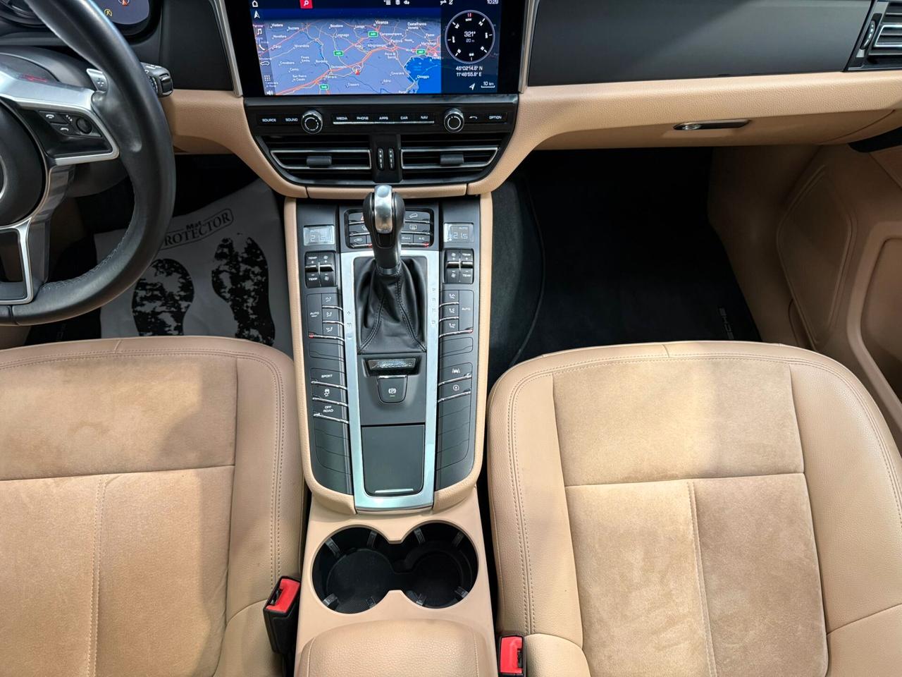 Porsche Macan 2.0 BLU MIAMI