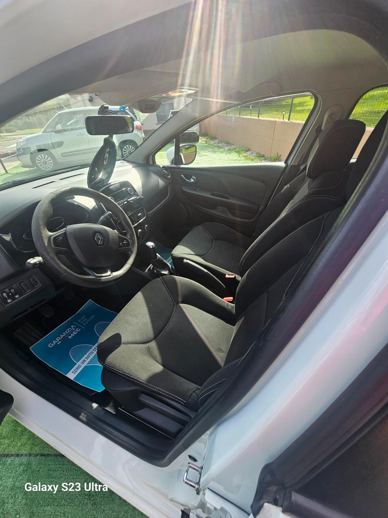 Renault Clio 1.2 75CV 5 porte Life
