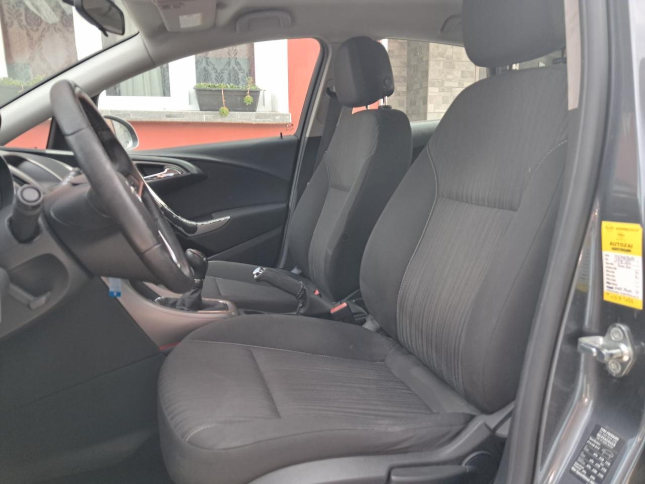 Opel Astra 1.4 Turbo 140CV 5 porte Cosmo benzina