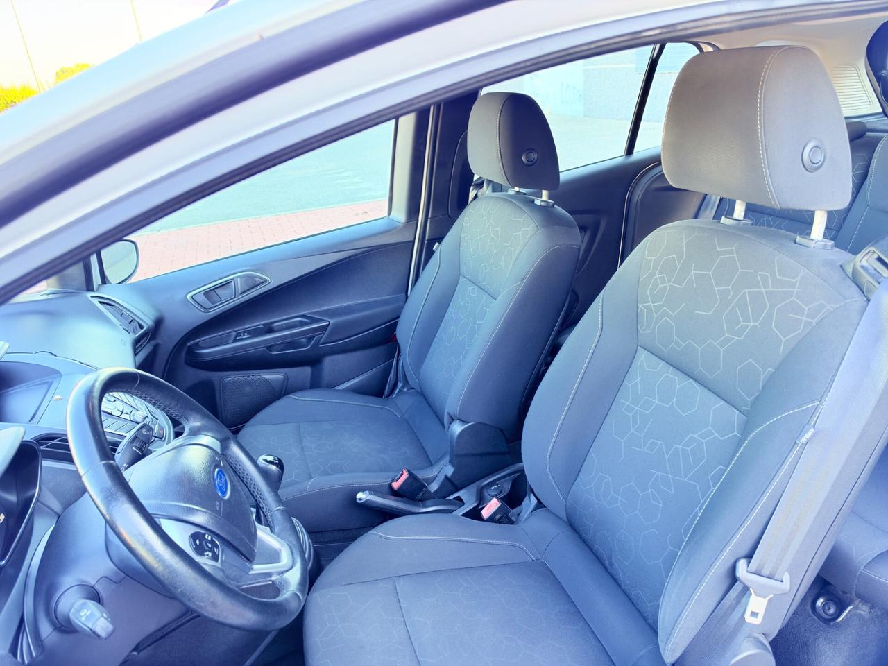 Ford B-Max 1.0 EcoBoost 100 CV Business Titanium